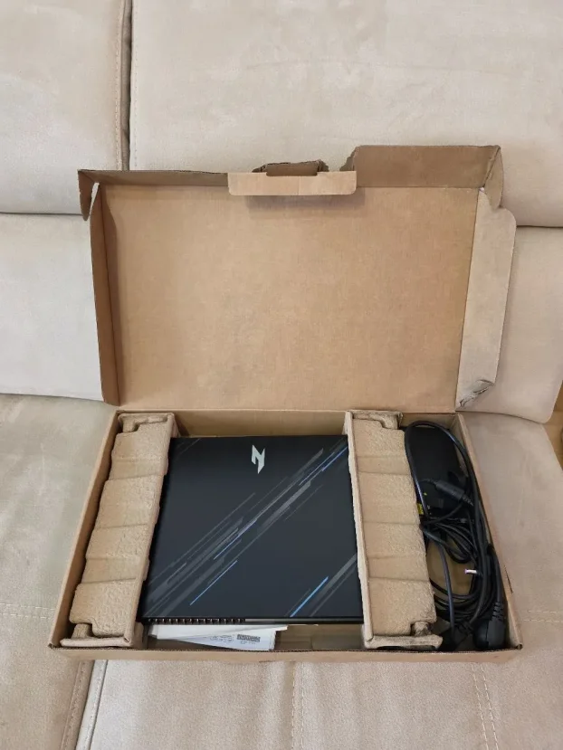 Acer Nitro V 15 i5-13420H / RTX 4050 6GB / 16GB DDR5 / 144Hz - slika 7