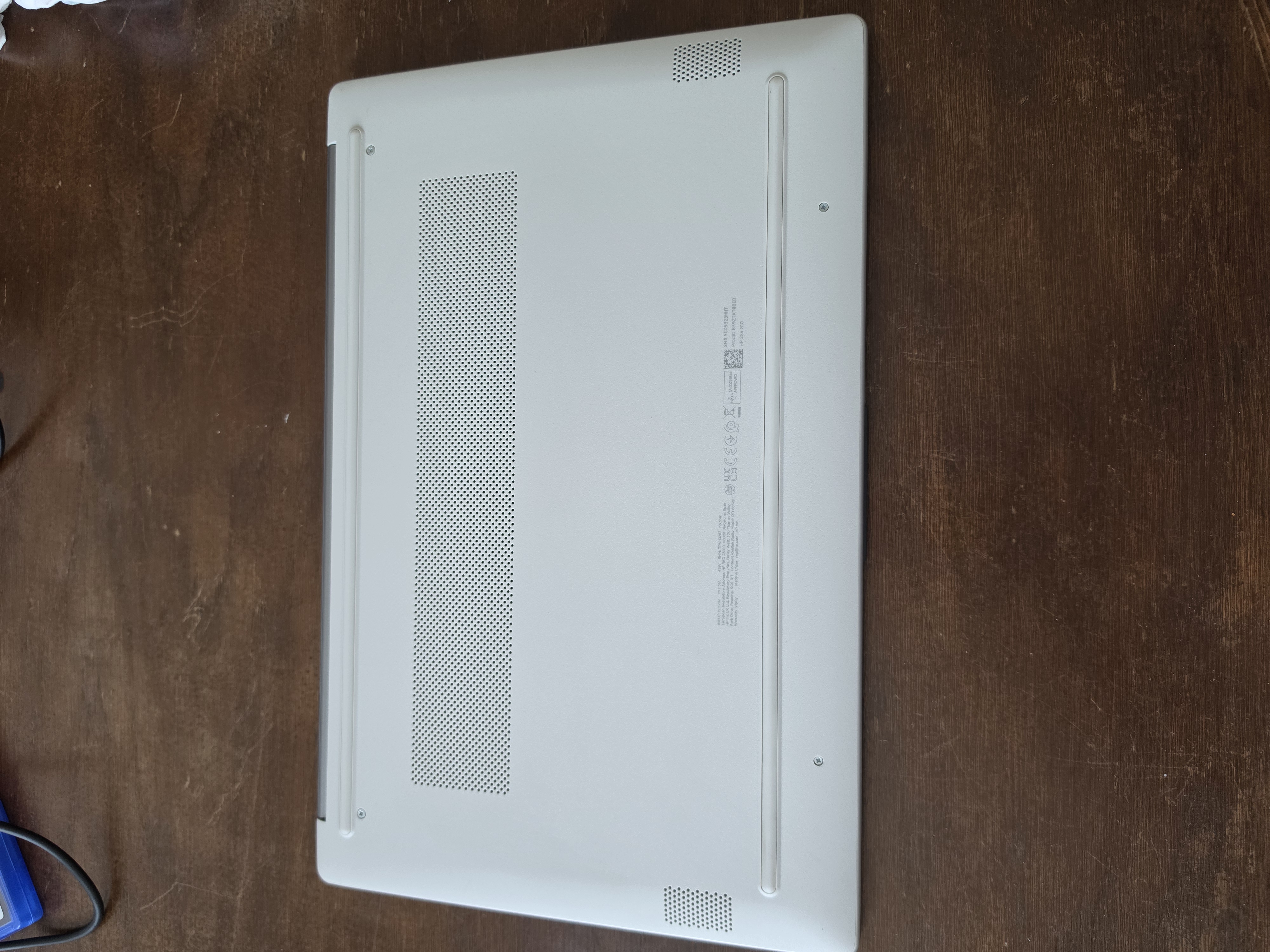 HP 255 G10 KAO NOV / Ryzen 3 7330U / 16GB / 512GB SSD / FHD - slika 2