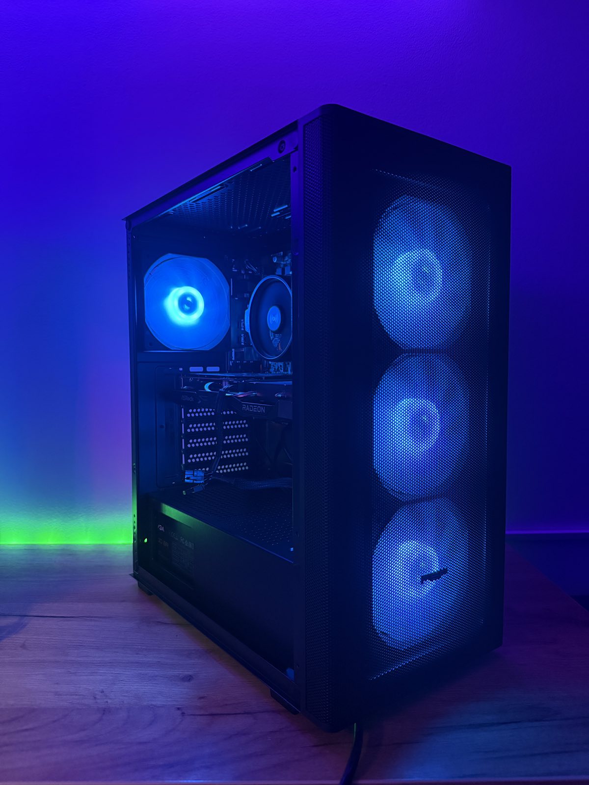 GAMING PC AMD Ryzen 3600/RX 6600 8GB/ 16GB DDR4/1tb nvme SSD - slika 4