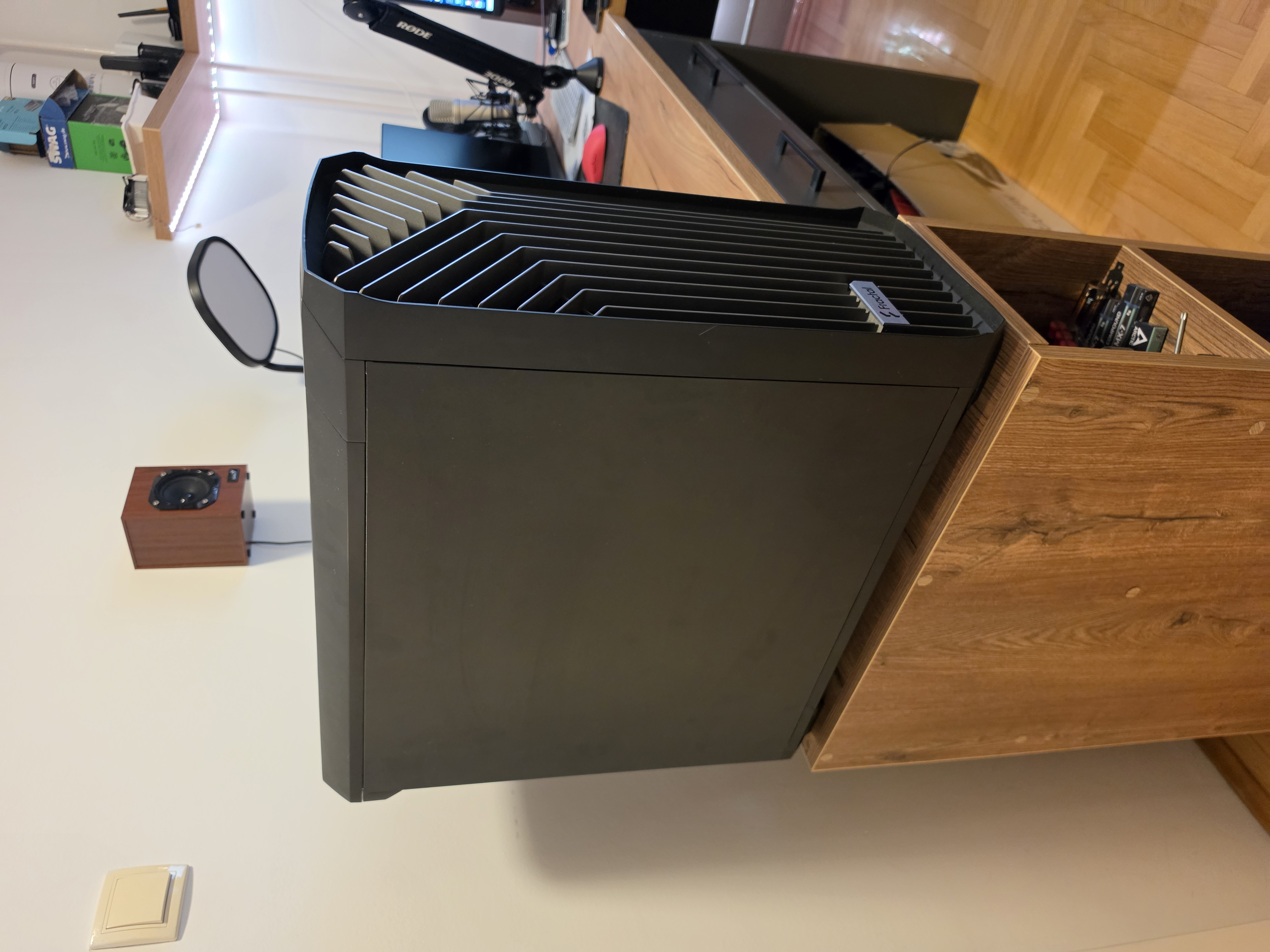 Gaming PC i9 14900K DDR5 Z790 Bez graficke kartice - slika 3