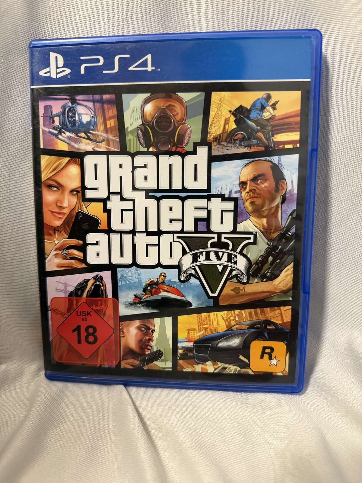 Grand Theft Auto 5 PS4 - slika 1