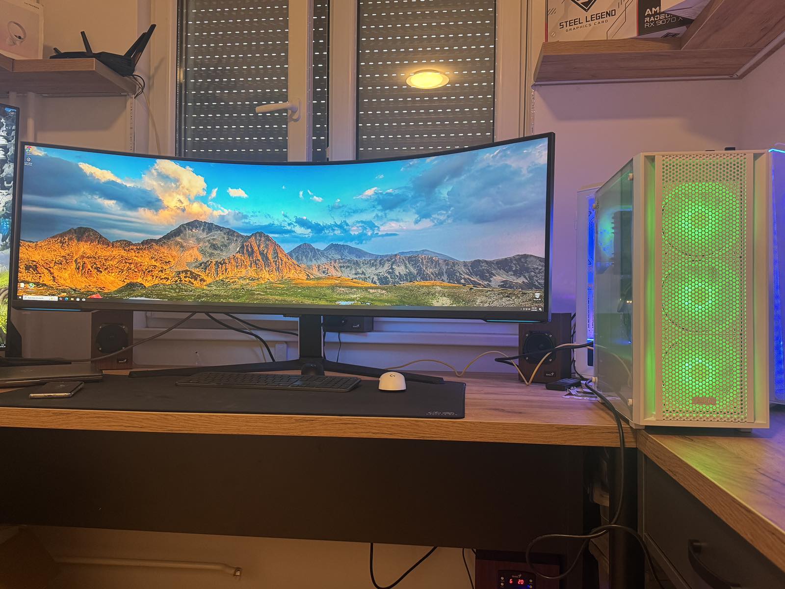 GAMING PC ryzen 3600/ Vega 56 8gb/ 24GB DDR4/1TB SSD