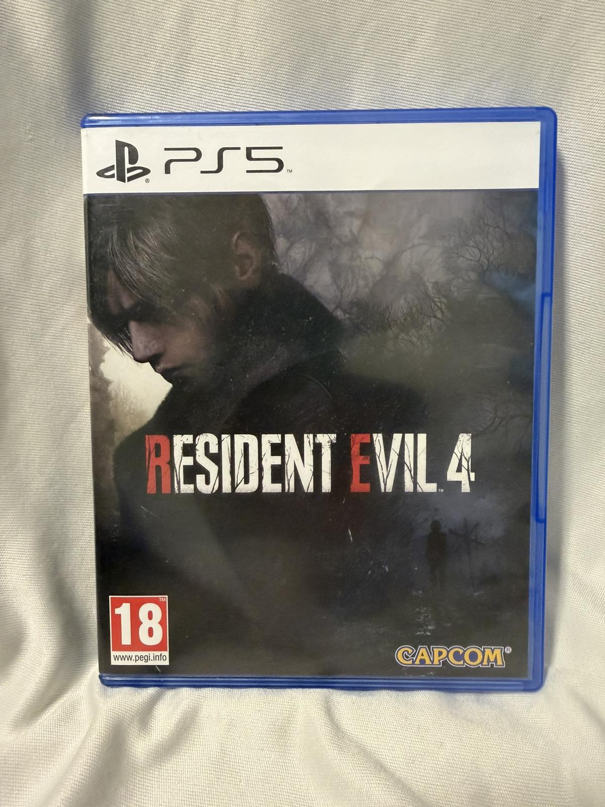 Resident Evil 4 PS5 - slika 1