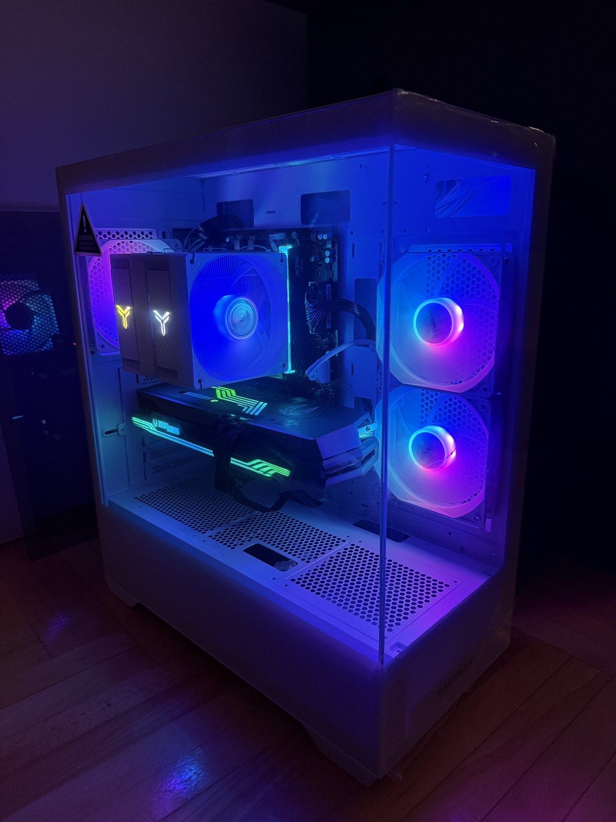 NOV racunar AMD Ryzen 5 7500F/RTX 3080 10gb/ 16GB DDR5 6000mhz/1TB Nvme M.2 - slika 3