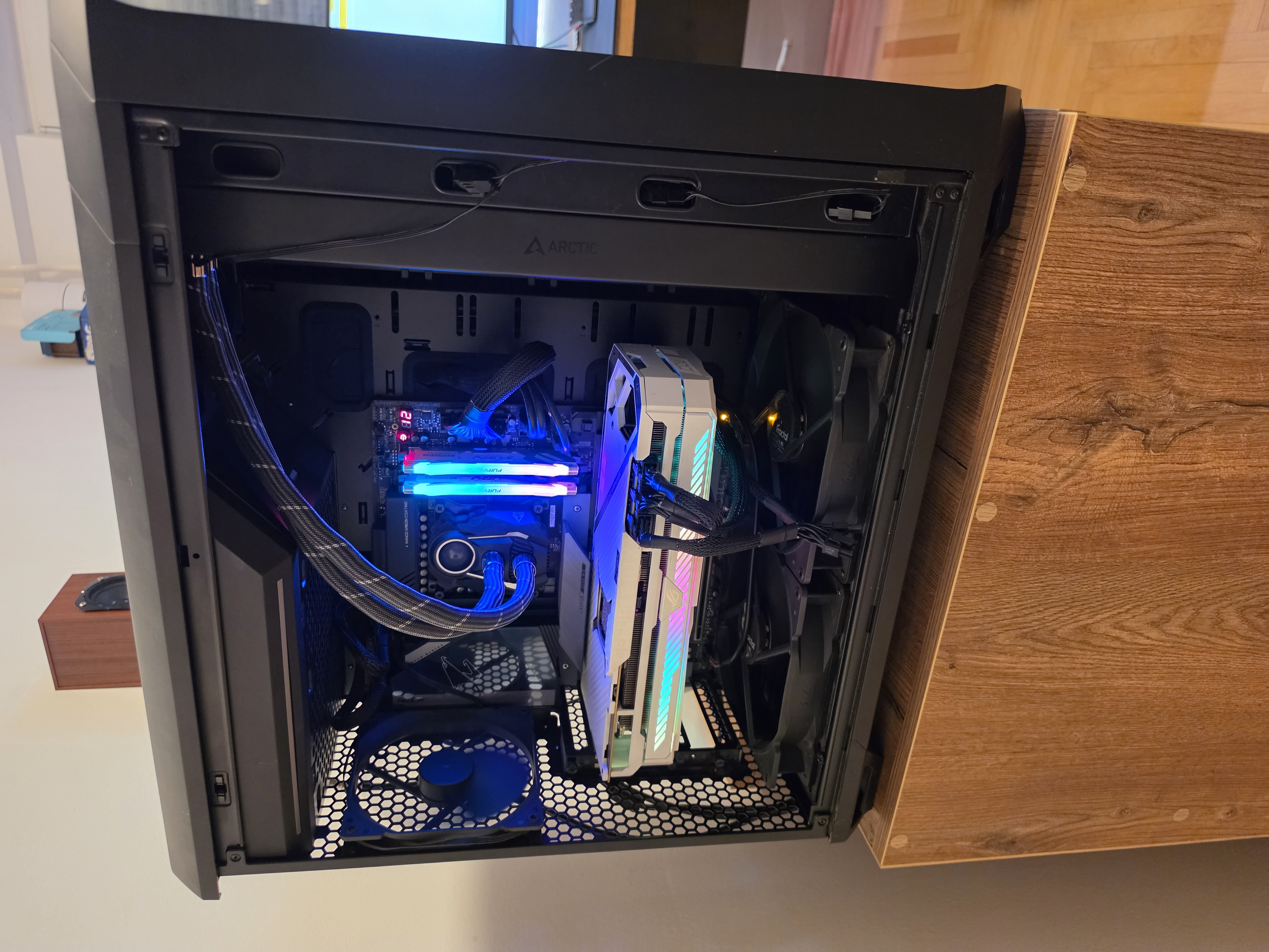 Gaming PC i9 14900K DDR5 Z790 Bez graficke kartice - slika 2