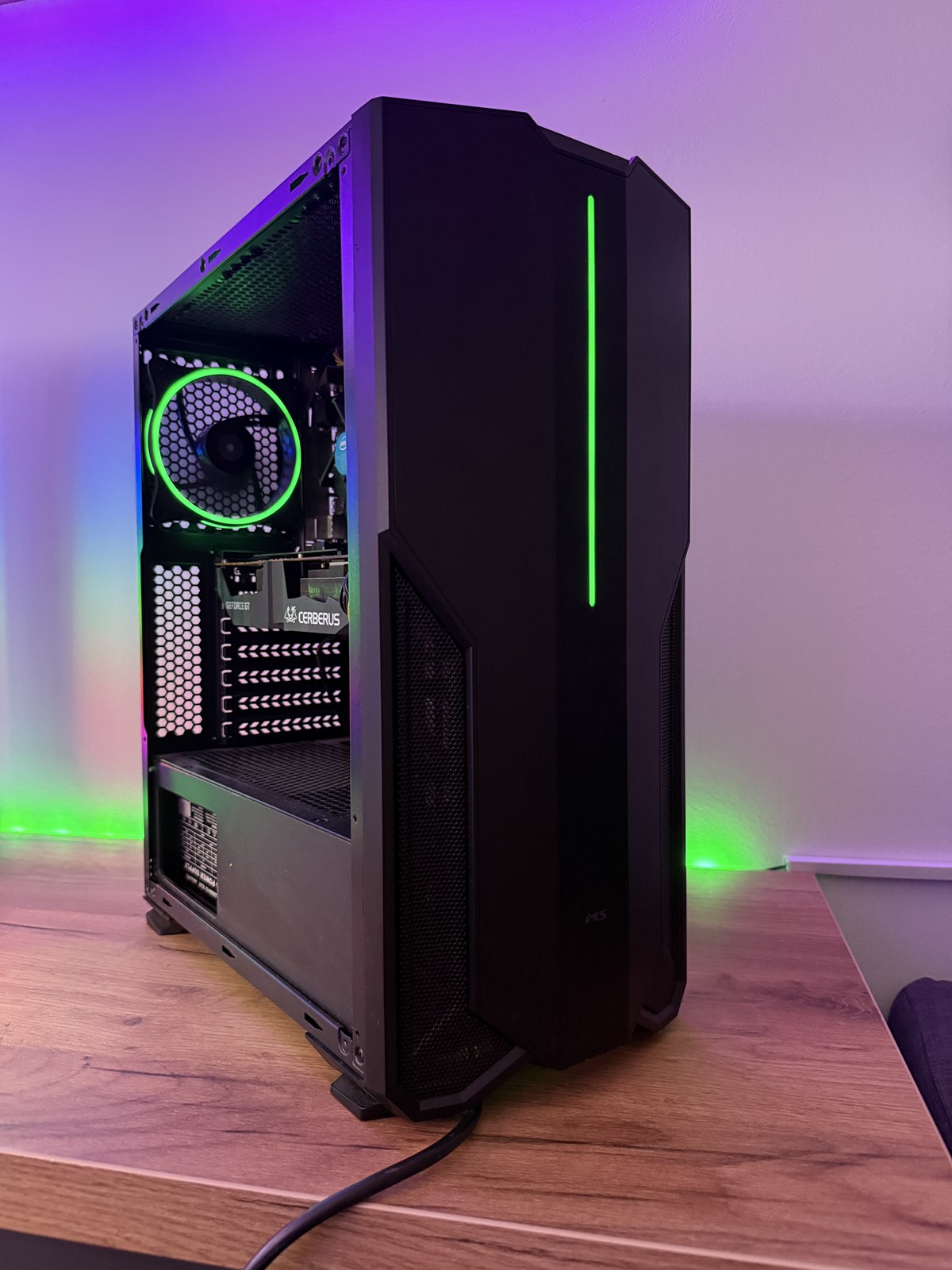 GAMING PC Intel 9400F/GTX 1070 TI 8GB/16GB DDR4/480GB nvme SSD - slika 1