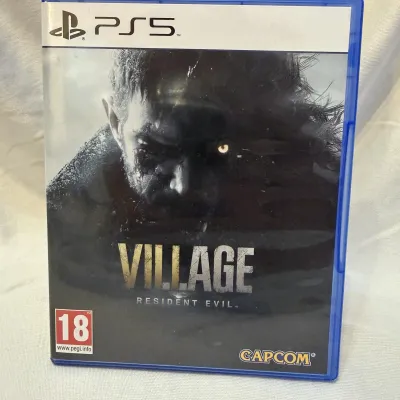 Resident Evil Village PS5 - Polovna PlayStation Igrica