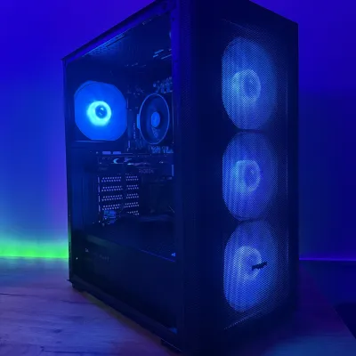 GAMING PC AMD Ryzen 3600/RX 6600 8GB/ 16GB DDR4/1tb nvme SSD - Polovni Računar