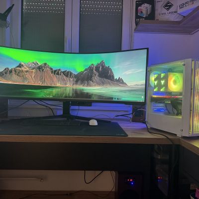 GAMING PC Ryzen 7 5700x/RX 6800 XT 16GB/ 32GB DDR4/1TB SSD - Polovni Računar