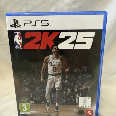 NBA 2K25 PS5 CD / Disc