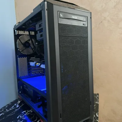 GAMING PC I7 9700K 32GB RAM GTX 1080ti
