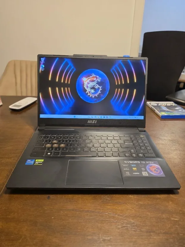MSI Cyborg 15 A13VF / i7-13620H RTX 4060 8GB 16GB DDR5 144hz - slika 2