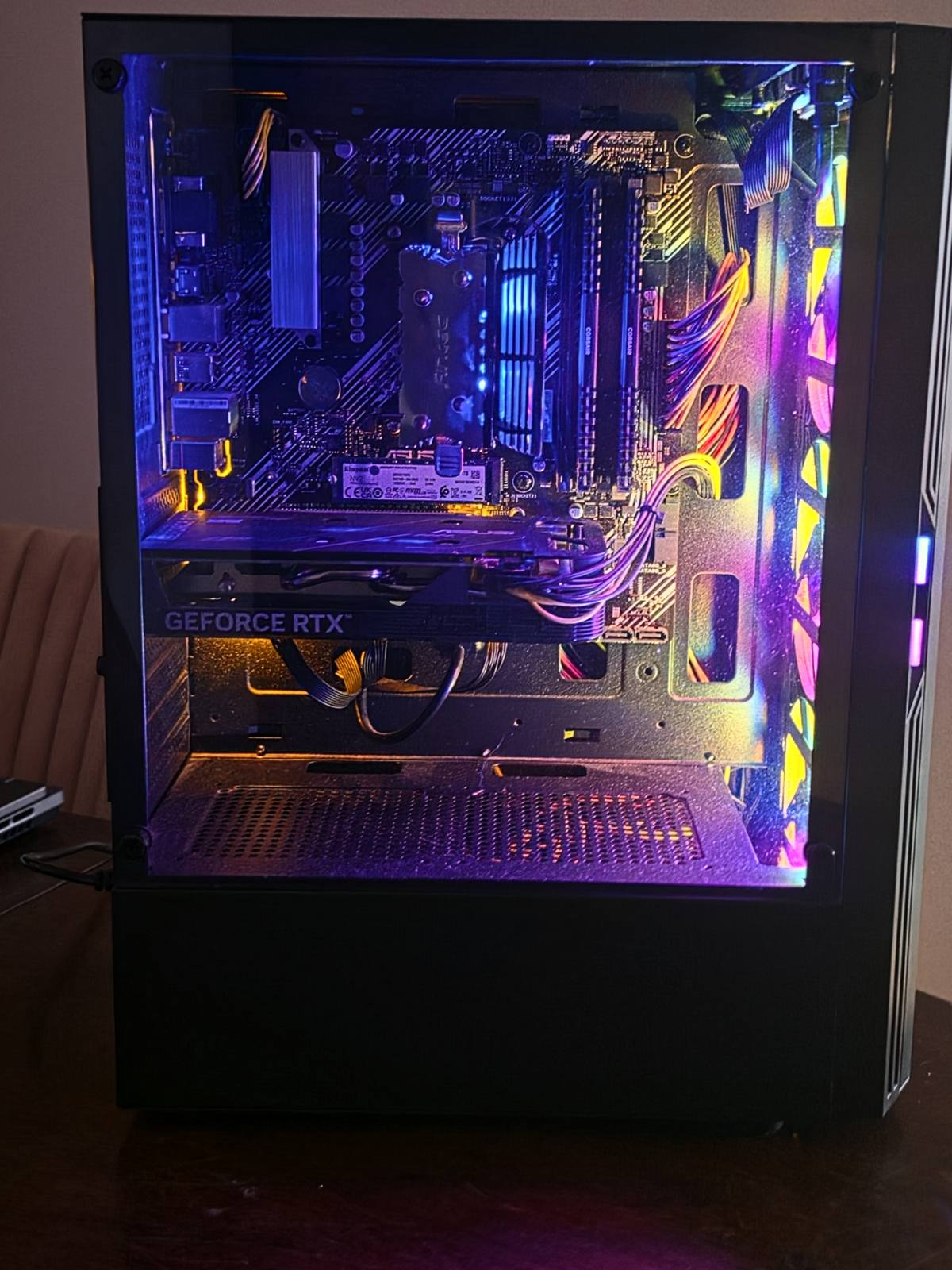 Gaming PC Ryzen 5 5600X / RTX 4060 8GB / 32GB RAM / 1TB NVMe - slika 5